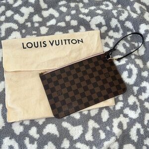 Louis Vuitton Ebene ***TRADE FOR MOTHER JEANS BUNDLE*****